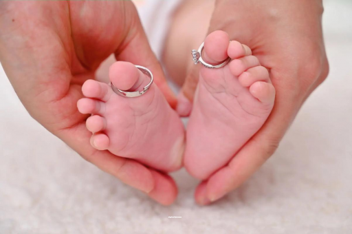 南充孕妇两个月肚子疼