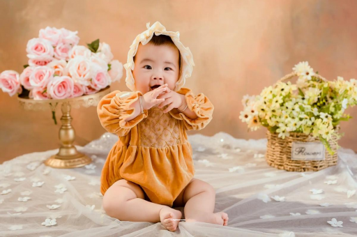 南充宝宝从鼻子里溢奶处理